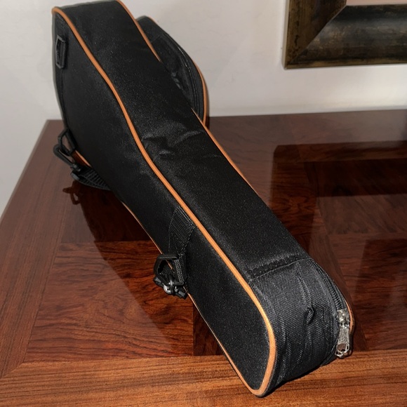 Donner *NEW* Ukulele Carrying Case with Adjustable Strap, Black - Picture 8 of 10